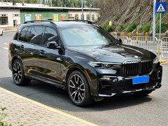 BMW X7 xDrive40i US version - фото 3