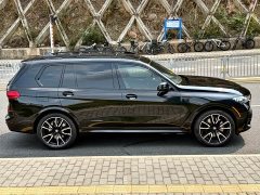 BMW X7 xDrive40i US version - фото 4