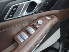 BMW X5 2022 facelift xDrive 30Li exclusive M sports package - фото 11