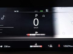 Land Rover Range Rover 3.0 L6 400PS Extended Edition - фото 15