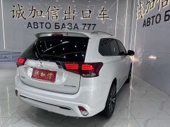 Mitsubishi Outlander 2021 2.0L 2WD Entry-Level 5-Seater - фото 4