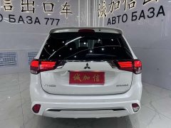 Mitsubishi Outlander 2021 2.0L 2WD Entry-Level 5-Seater - фото 5
