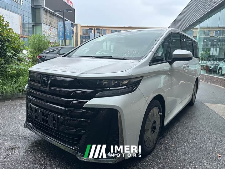 Toyota Wilfa Crown Dual Engine 2.5L Ink Gold Edition - автомобиль из Китая