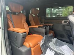 Toyota Wilfa Crown Dual Engine 2.5L Ink Gold Edition - фото 8