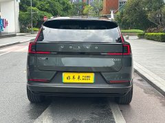 Volvo XC70 plug-in hybrid 2026 four-wheel drive ultra-long range Ultra - фото 4