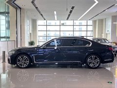 BMW 7 Series 2021 730Li M Sports Package - фото 6