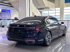 BMW 7 Series 2021 730Li M Sports Package - фото 9