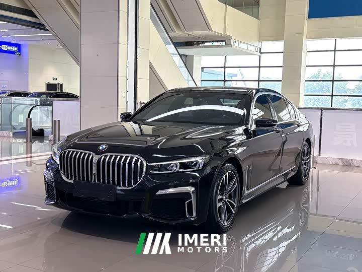 BMW 7 Series 730Li M Sports Package - автомобиль из Китая