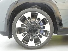 BMW XM Base - фото 18