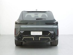 BMW XM Base - фото 5