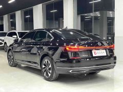 Volkswagen Passat 280TSI Elite Edition - фото 4