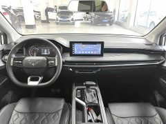Wuling Jiachen 1.5T CVT Flagship - фото 9