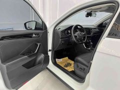 Volkswagen VW T-ROC 2022 280TSI DSG FWD Comfort Plus - фото 7