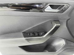 Volkswagen VW T-ROC 2022 280TSI DSG FWD Comfort Plus - фото 8