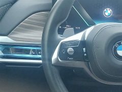 BMW 7 Series 2023 735Li Luxury Line - фото 15
