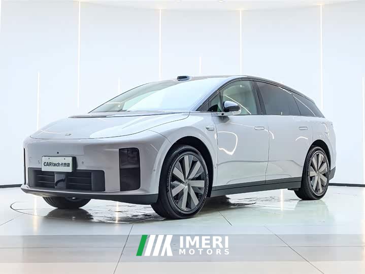 Li Auto Ideal i6 four-wheel drive standard version - автомобиль из Китая