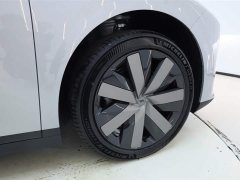 Li Auto Ideal i6 four-wheel drive standard version - фото 10