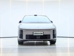 Li Auto Ideal i6 four-wheel drive standard version - фото 2