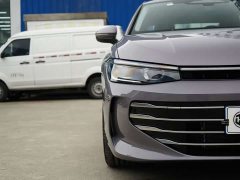 Volkswagen Passat 2025 Pro 380TSI Star Dragon Edition - фото 15