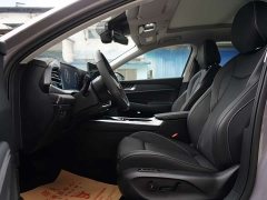 Volkswagen Passat 2025 Pro 380TSI Star Dragon Edition - фото 16