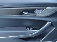 Jaguar XFL 2022 XFL 2.0T P250 two-wheel drive exclusive luxury version - фото 12