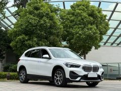 BMW X1 sDrive25Li Leading - фото 3