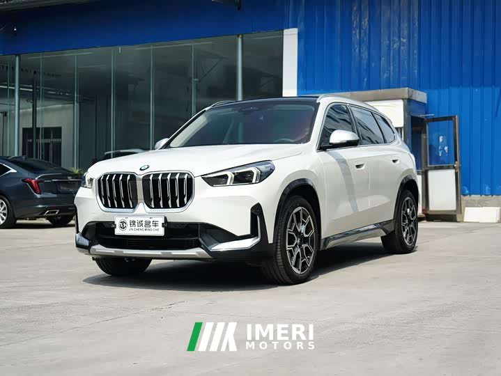 BMW X1 2023 sDrive25Li X design package - автомобиль из Китая