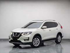 Nissan X-Trail 2.0L 2WD Intelligent Link Premium Edition - фото 1