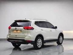 Nissan X-Trail 2.0L 2WD Intelligent Link Premium Edition - фото 6