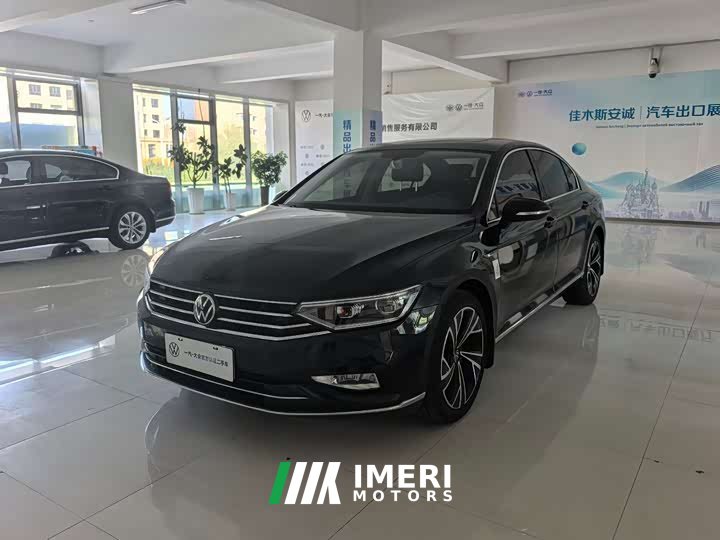 Volkswagen Magotan 2021 330TSI DSG 30th Anniversary Edition - автомобиль из Китая