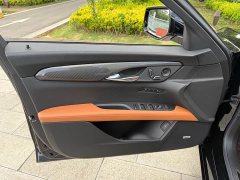 Cadillac CT6 28T luxury - фото 17