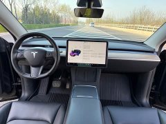 Tesla Model Y standard range rear-wheel drive version - фото 6