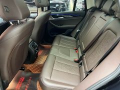 BMW X3 facelift xDrive25i M sports package - фото 10