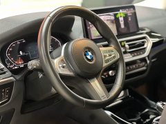 BMW X3 facelift xDrive25i M sports package - фото 7