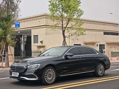 Mercedes-Benz E-Class facelift E 300 L luxury - фото 1