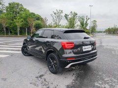 Audi Q2L 35 TFSI fashionable and dynamic - фото 4