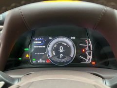 Lexus ES 2020 300h Premium Edition - фото 10