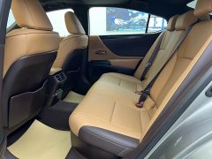 Lexus ES 2020 300h Premium Edition - фото 8