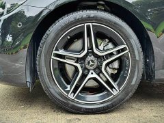 Mercedes-Benz E-Class (Imported) E 300 Fashionable Sports Edition - фото 8