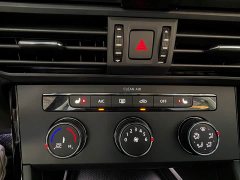 Volkswagen Passat 2023 280TSI Business Edition - фото 12