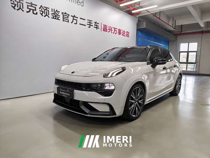 Lynk & Co 02 Hatchback 2.0TD Pro - автомобиль из Китая