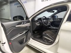 Lynk & Co 02 Hatchback 2.0TD Pro - фото 3