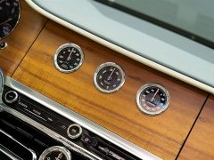 Bentley Flying Spur Hybrid 2022 2.9T V6 Mulliner - фото 20