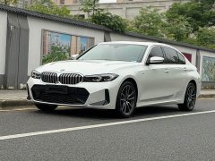 BMW 3 Series 320Li M Sport Package - фото 1