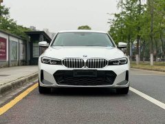 BMW 3 Series 320Li M Sport Package - фото 2