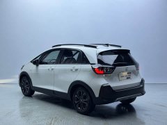 Lynk & Co LIFE 2021 1.5L CVT CRO-S Fun Edition - фото 4