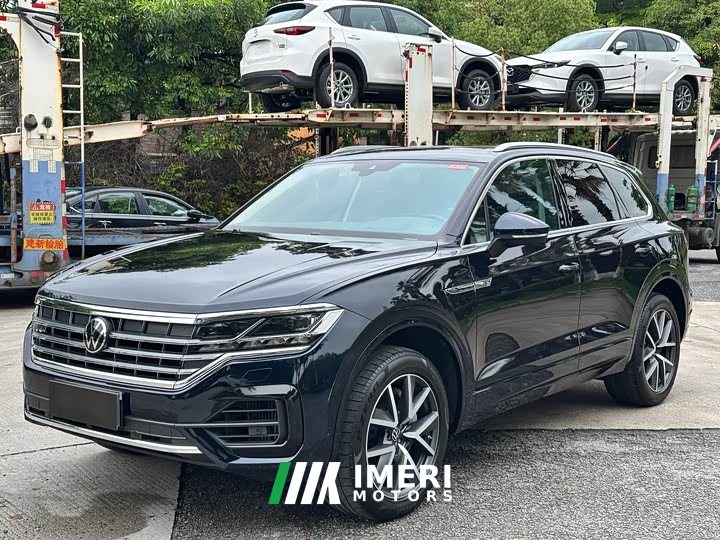Volkswagen Touareg 2020 3.0TSI Ruixiang Edition National VI - автомобиль из Китая