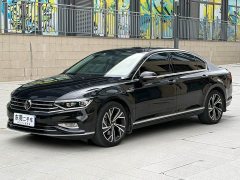 Volkswagen Magotan 2021 330TSI DSG 30th Anniversary Edition - фото 1