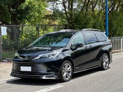 Toyota SIENNA 2021 2.5L Hybrid Premium Edition - фото 1