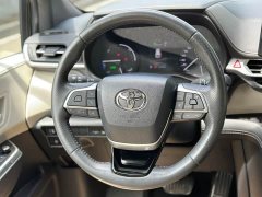 Toyota SIENNA 2021 2.5L Hybrid Premium Edition - фото 12